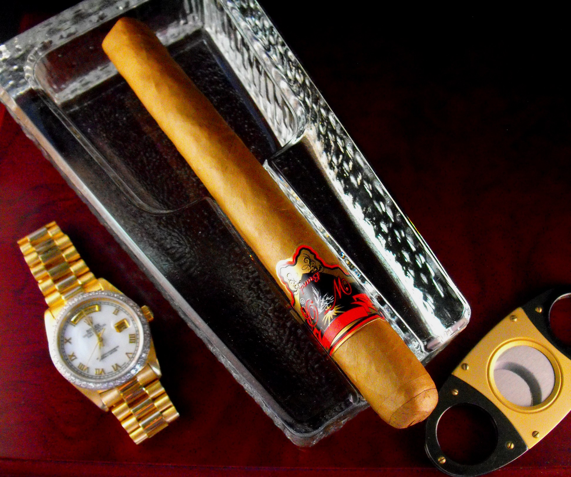 A WB Brand Cigar - Natural Churchill